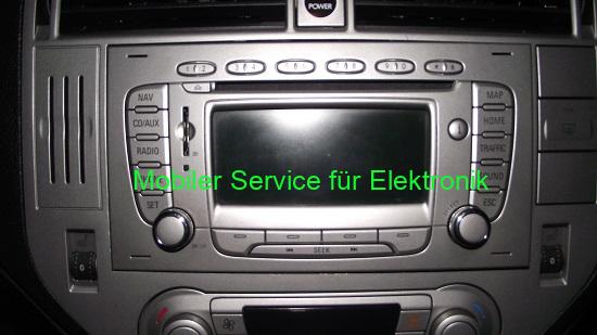 Oprava OEM rádia Ford Mondeo
